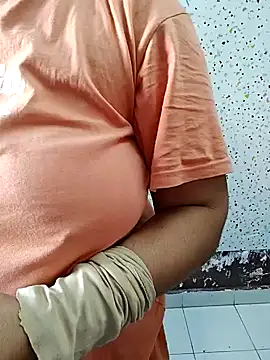 milf-kaira online show from January 2025 03:19:01 AM