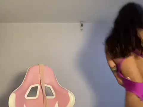 brithneysquirt online show from February 2025 07:34:01 PM