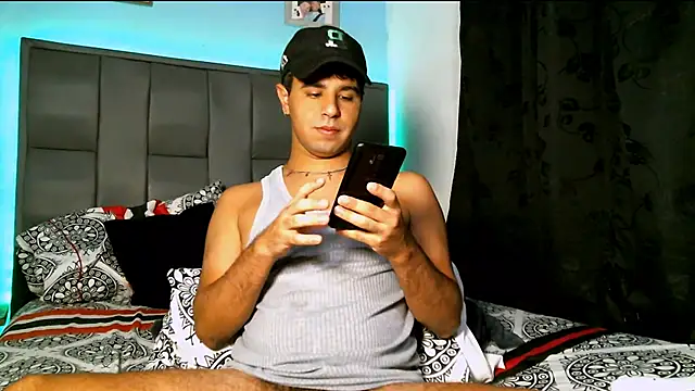 beautiful james online show from December 2024 10:48:02 PM