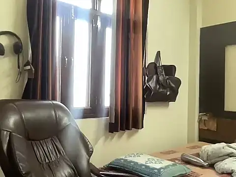 Snapshot of yourhero3466 chatting on March 2026 11:15:02 AM yourhero3466 online show from March 2026 11:15:02 AM