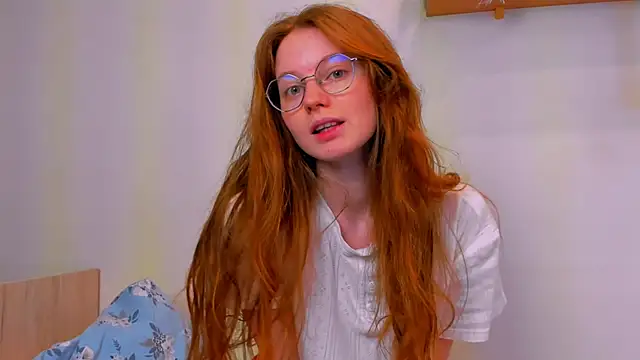 Fire Luna online show from February 2026 05:39:02 AM