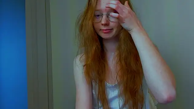 Fire Luna online show from March 2026 05:48:02 AM