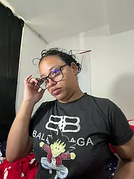 Snapshot of angela_angels_ chatting on July 2026 12:44:01 PM angela angels online show from July 2026 12:44:01 PM