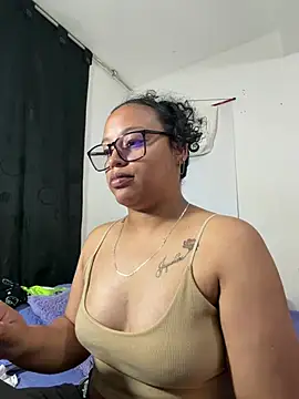 Snapshot of angela_angels_ chatting on July 2026 03:45:02 AM angela angels online show from July 2026 03:45:02 AM