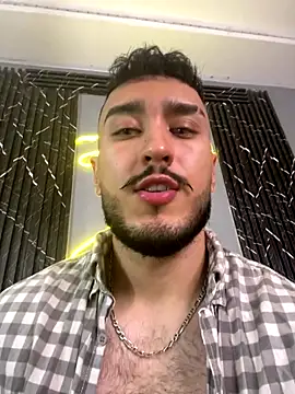 Zionmattis online show from September 2025 01:32:02 AM