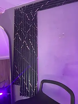 Snapshot of Zionmattis chatting on March 2026 01:45:01 AM Zionmattis online show from March 2026 01:45:01 AM