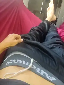 Juliano69xv online show from March 2025 12:47:01 PM