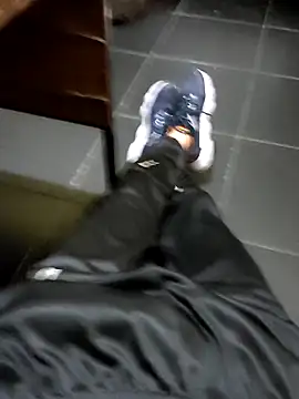 Juliano69xv online show from September 2025 10:02:01 PM