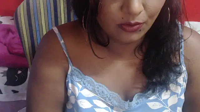 Snapshot of INDIANSIN2 chatting on July 2026 05:05:02 PM INDIANSIN2 online show from July 2026 05:05:02 PM