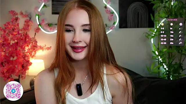 Snapshot of DawnAcreman chatting on March 2025 02:12:02 PM DawnAcreman online show from March 2025 02:12:02 PM