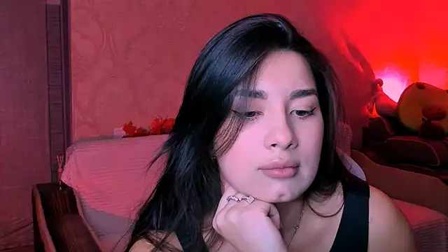 Swee Alicee online show from October 2025 06:39:02 PM