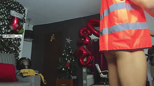 Snapshot of _EUFRATES_ chatting on January 2025 05:09:02 PM EUFRATES online show from January 2025 05:09:02 PM