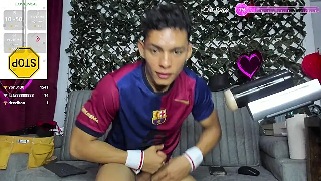 Snapshot of _EUFRATES_ chatting on February 2025 05:31:01 PM EUFRATES online show from February 2025 05:31:01 PM