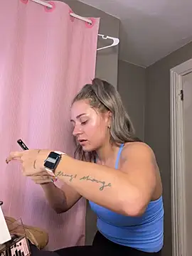 lexybabyxo online show from April 2026 11:24:01 AM