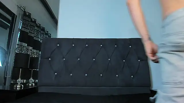 Angel Cuervo online show from March 2026 12:43:01 PM