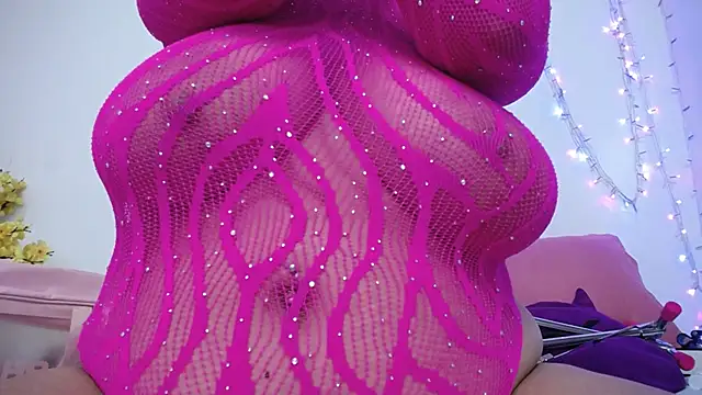 Nicol Love0 online show from January 2026 12:44:02 PM