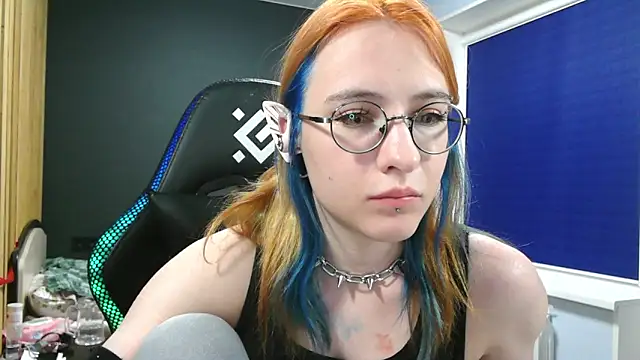 Snapshot of Honelin chatting on December 2024 03:11:02 PM Honelin online show from December 2024 03:11:02 PM