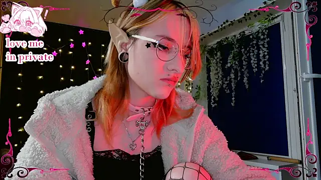 Snapshot of Honelin chatting on February 2026 04:27:02 PM Honelin online show from February 2026 04:27:02 PM