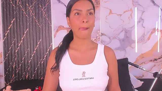 Snapshot of Alyson-a chatting on June 2026 12:47:02 PM Alyson-a online show from June 2026 12:47:02 PM