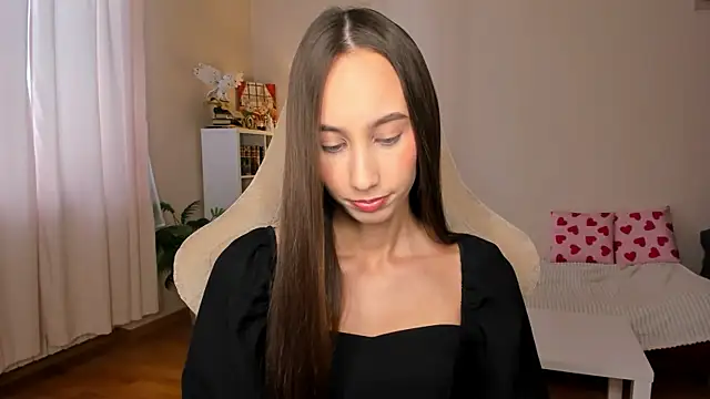 your emily  online show from October 2025 11:50:02 AM