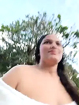 Snapshot of girl_milk1 chatting on October 2025 10:20:02 PM girl milk1 online show from October 2025 10:20:02 PM