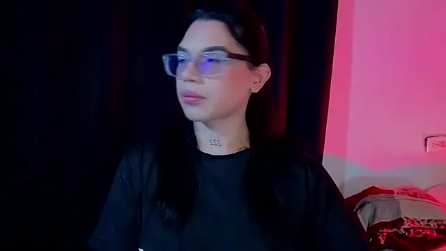 Snapshot of Samantha_Rusell chatting on July 2026 10:01:02 PM Samantha Rusell online show from July 2026 10:01:02 PM