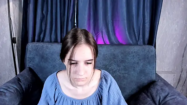 Snapshot of Tonya_Gray chatting on December 2024 08:22:02 AM Tonya Gray online show from December 2024 08:22:02 AM