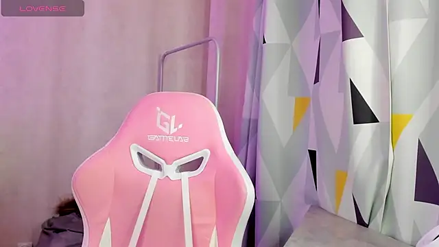 Snapshot of Tonya_Gray chatting on January 2025 01:53:02 AM Tonya Gray online show from January 2025 01:53:02 AM