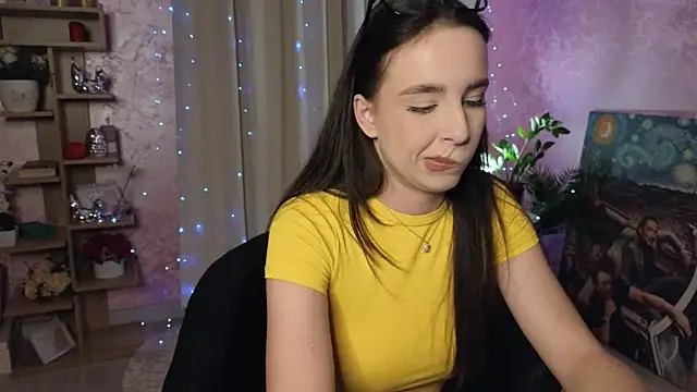 Snapshot of AuroraAksnesss chatting on December 2024 02:22:01 PM AuroraAksnesss online show from December 2024 02:22:01 PM