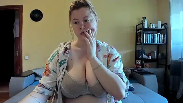 Snapshot of LillyDepp chatting on April 2026 01:50:02 PM LillyDepp online show from April 2026 01:50:02 PM
