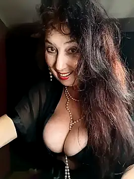 GypsyEsmeralda online show from January 2025 09:20:01 PM
