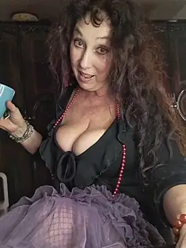 GypsyEsmeralda online show from January 2026 05:27:02 PM