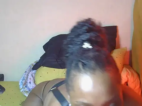 Snapshot of FreakySag_8888 chatting on September 2025 05:06:02 AM FreakySag 8888 online show from September 2025 05:06:02 AM