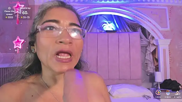 Snapshot of mature_bigass__ chatting on December 2024 04:22:02 AM mature bigass online show from December 2024 04:22:02 AM