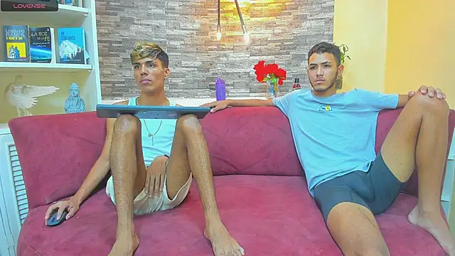 StrawwBoys online show from January 2025 11:10:01 AM