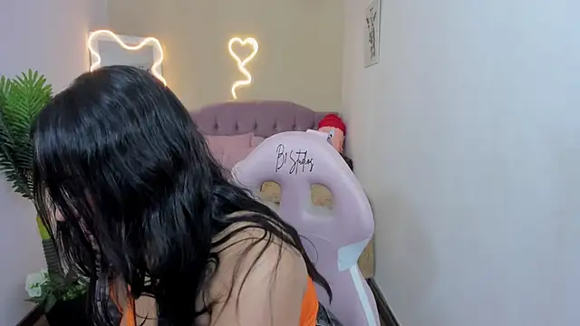 kendra tay online show from March 2025 03:24:01 AM