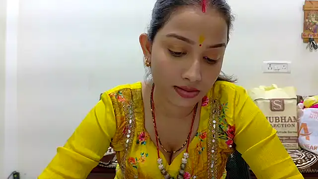 Aleena Rai online show from October 2025 07:14:02 PM