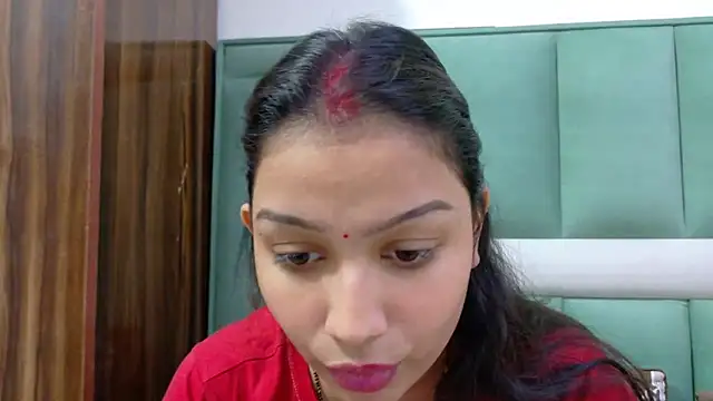 Aleena Rai online show from December 2025 07:10:02 PM