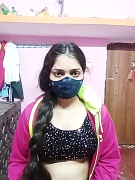 Cute-Simmi online show from December 2024 12:00:02 PM