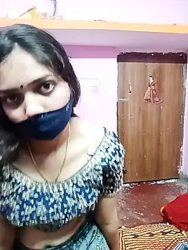 Cute-Simmi online show from December 2024 10:50:01 AM