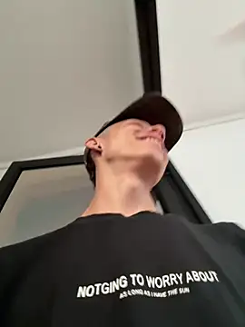 Snapshot of Daddyrich_632 chatting on March 2026 11:28:02 AM Daddyrich 632 online show from March 2026 11:28:02 AM