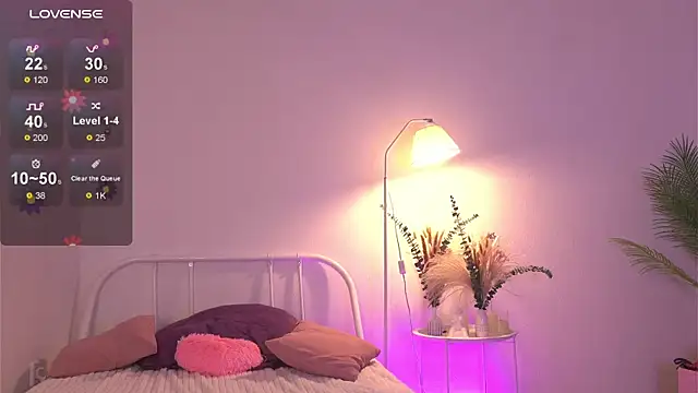 Snapshot of tender_babyy chatting on October 2025 12:25:02 PM tender babyy online show from October 2025 12:25:02 PM