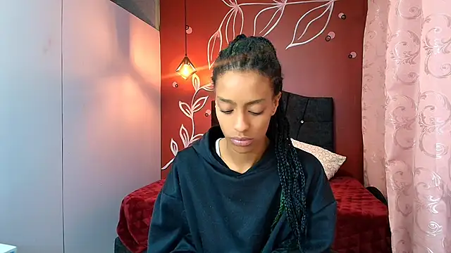 Zia Green online show from January 2025 12:09:02 PM