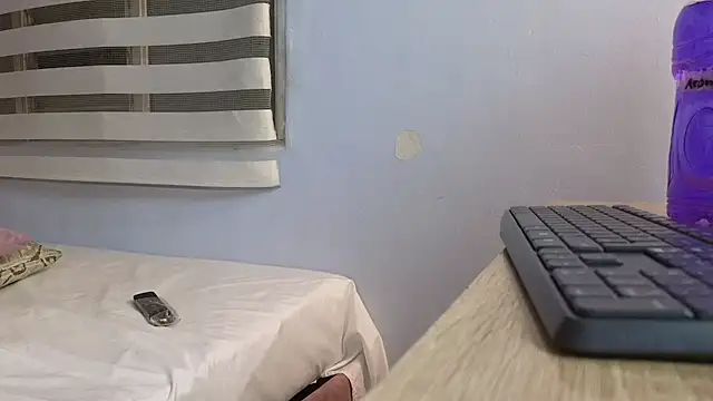 lou rosse  online show from March 2025 02:41:01 AM