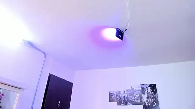 Amy Kiitty  online show from November 2025 12:39:02 PM