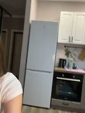 viviandaimond1 online show from February 2025 05:35:01 PM