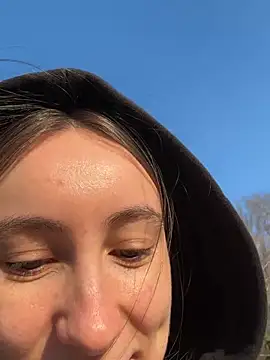 viviandaimond1 online show from February 2025 01:47:02 PM