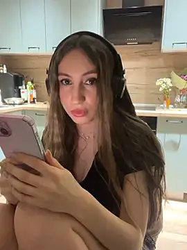 viviandaimond1 online show from March 2025 08:54:01 PM