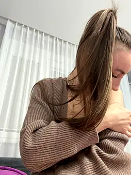 viviandaimond1 online show from November 2025 04:38:01 PM