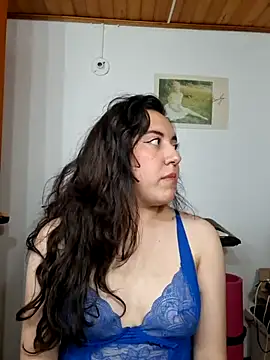 Snapshot of Emi_chik chatting on July 2026 05:38:01 AM Emi chik online show from July 2026 05:38:01 AM